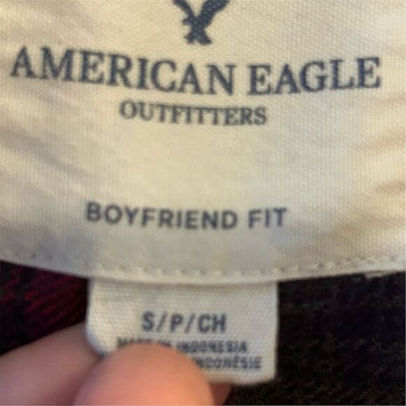 American Eagle Women's Boyfriend Fit Plaid Flannel Shirt Red Size S - Picture 2 of 11